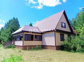 Продается добротный, качественной постройки дом, с шикарным участком для круглогодичного проживания в СНТ Заречье Малоярославецкого района Калужской области. 